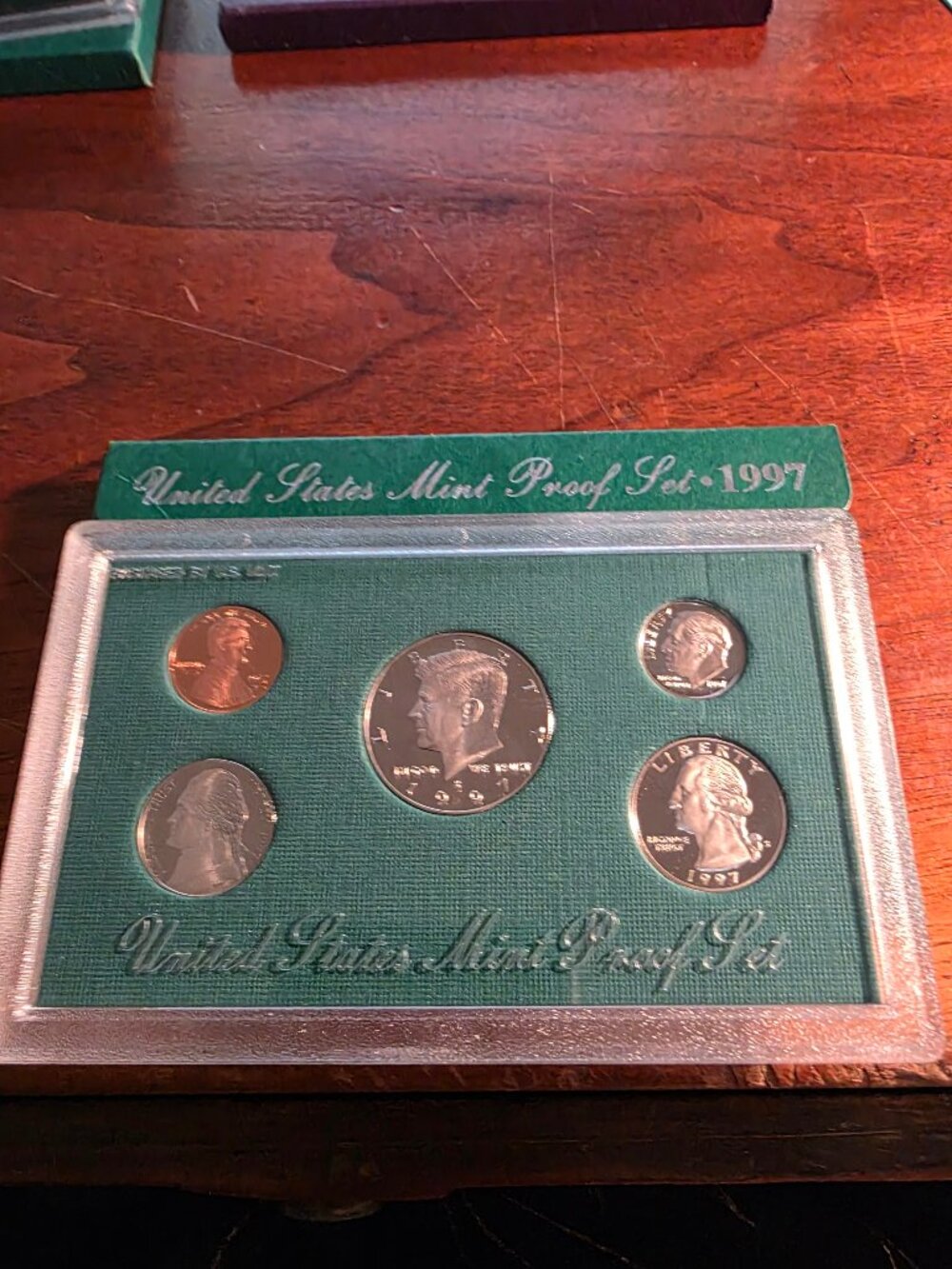 1997 S UNITED STATES PROOF SET OF COINS